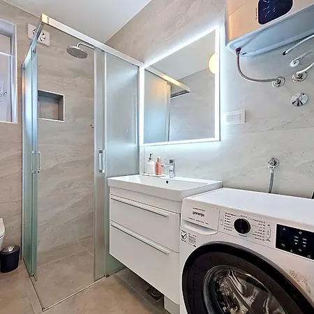 Apartamento Sunny Terrace By Interhome Trogir