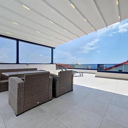Sunny Terrace By Interhome Apartamento *